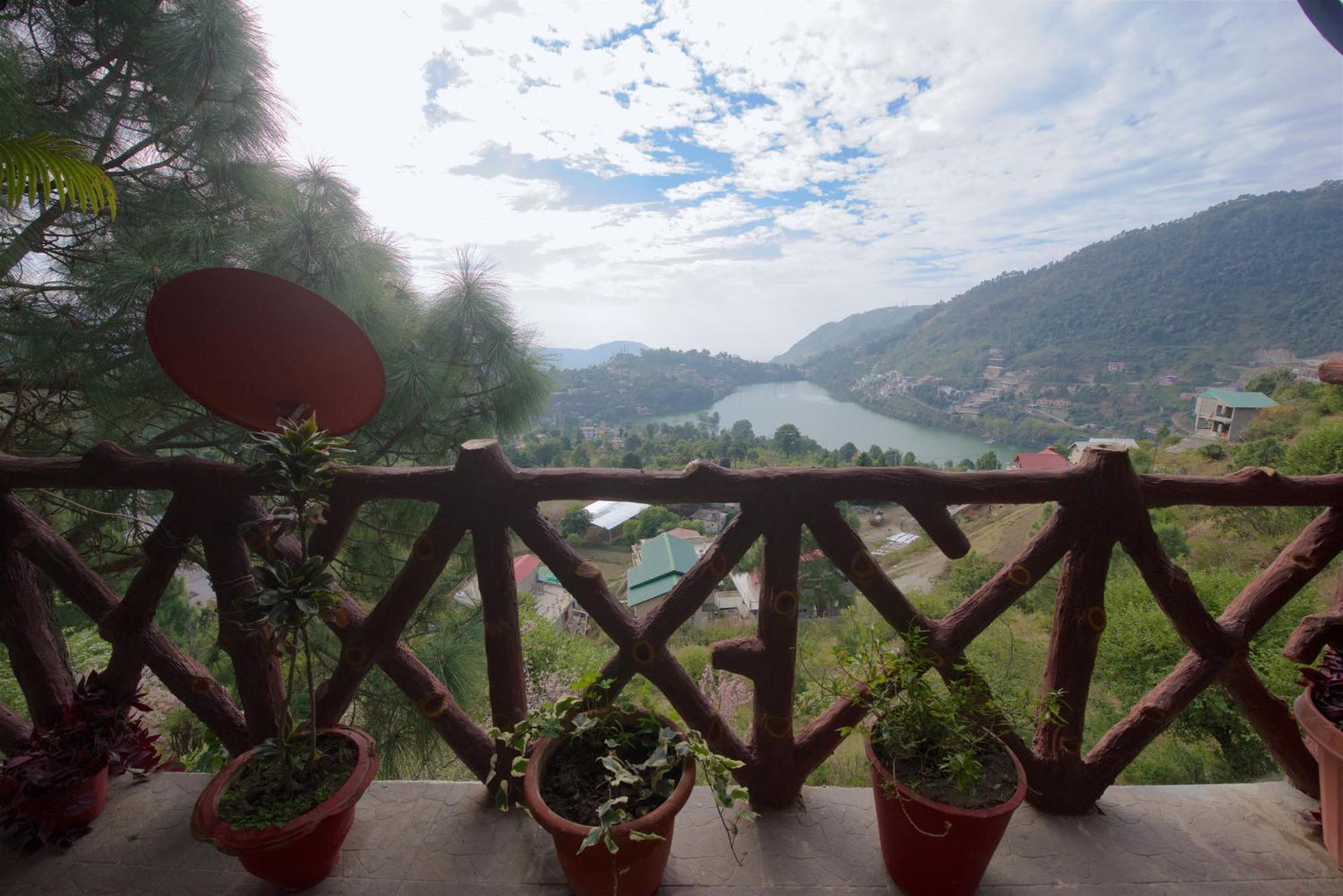 Appartamento Magpie Retreat Bhīm Tāl Camera foto